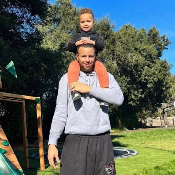 Adam Curry Height, Weight, Net Worth, Age, Birthday, Wikipedia, Who, Instagram, Biography