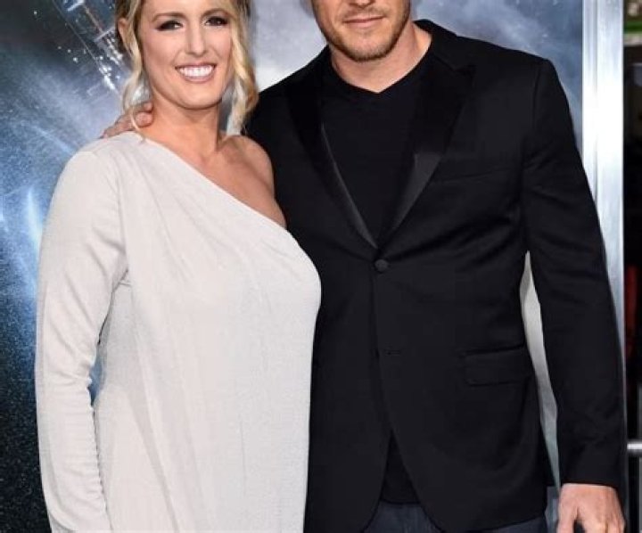 
Alan Ritchson is Married to Wife: Catherine Ritchson. Kids. 