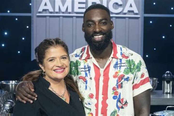
Alex Guarnaschelli And Michael Castellon Have Split After Being Together For 5 Years 