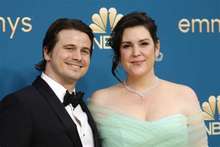 
Alex Hartley Husband | Who Is She Married To | Ethnicity And Net Worth 