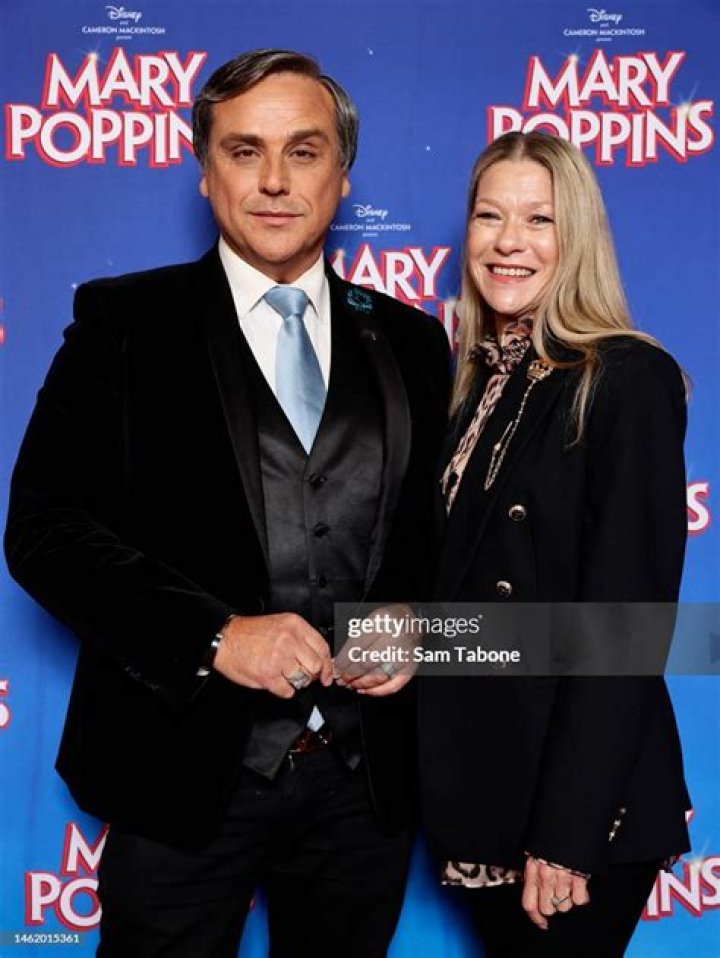 
Allan Raskall Wife – Is He Married? Wikipedia Bio Age And Salary 