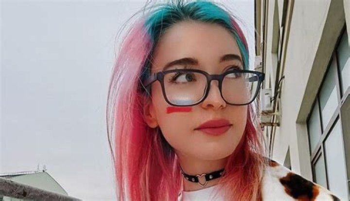 
Boombl4 Blackmail Video Uploaded On Reddit And Twitter By Ex-Wife Angelika Mikhailova 