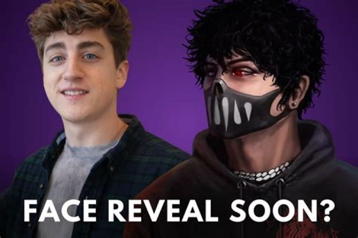 
Boosfer Did A Face Reveal 2021? Everything To Know About The YouTuber 