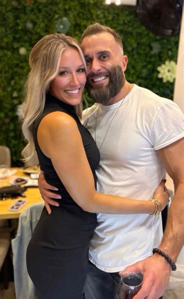 
Brad Fiorenza Wife 2022: Is He Married After Tori Hall Split? Challenge All Stars Cast 