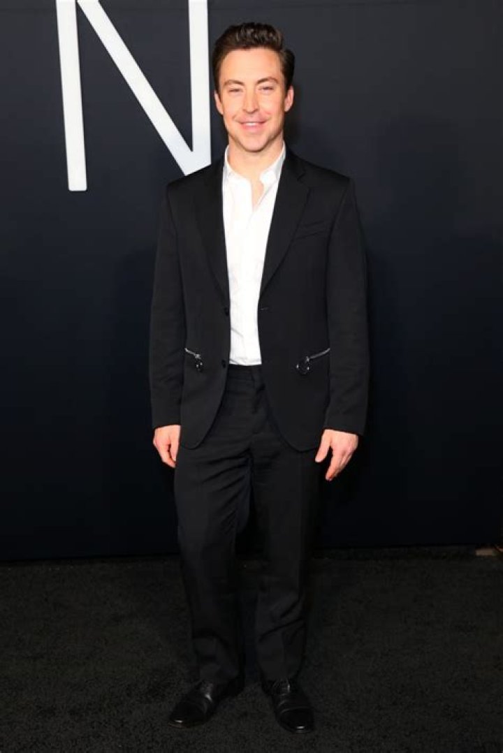 Bryan Alvarez Height, Weight, Net Worth, Age, Birthday, Wikipedia, Who, Instagram, Biography