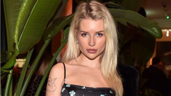 
“Cancelled the same day people find out she exists”: Lottie Moss roasted online over nepotism comments 