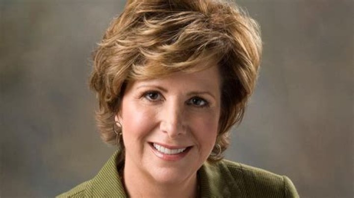 Carol Jenkins Barnett Height, Weight, Net Worth, Age, Birthday, Wikipedia, Who, Nationality, Biography