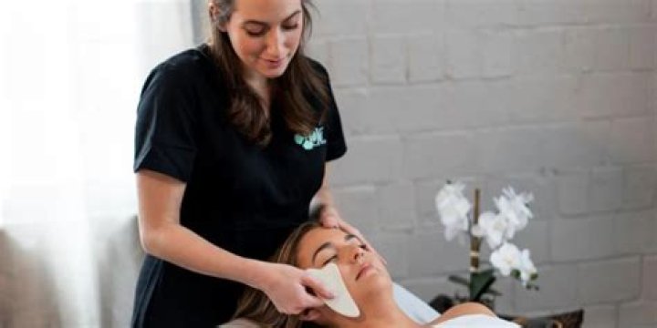 
Casey Sadler Wife Marin Sadler Is An Esthetician From Hawaii 