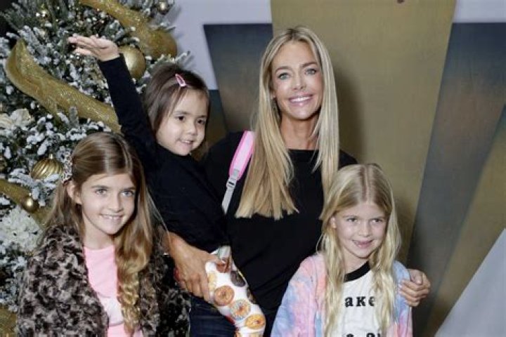 
Charlie Sheen & Denise Richards’ Daughter – Sam Sheen’s Wiki 