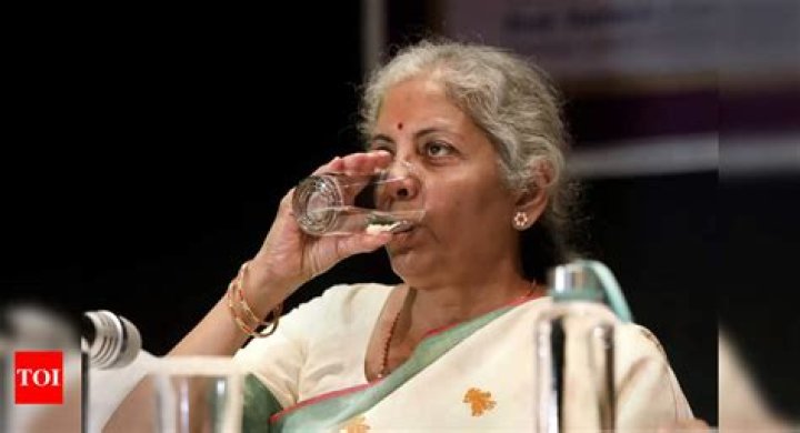 
Chidambaram takes jibe at Sitharaman over her ‘half-baked’ statement 