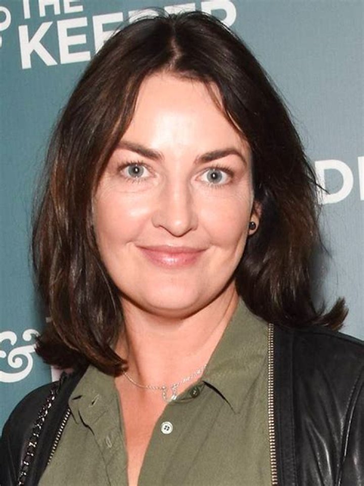 
Ciara O’Callaghan Height, Weight, Net Worth, Age, Birthday, Wikipedia, Who, Nationality, Biography 