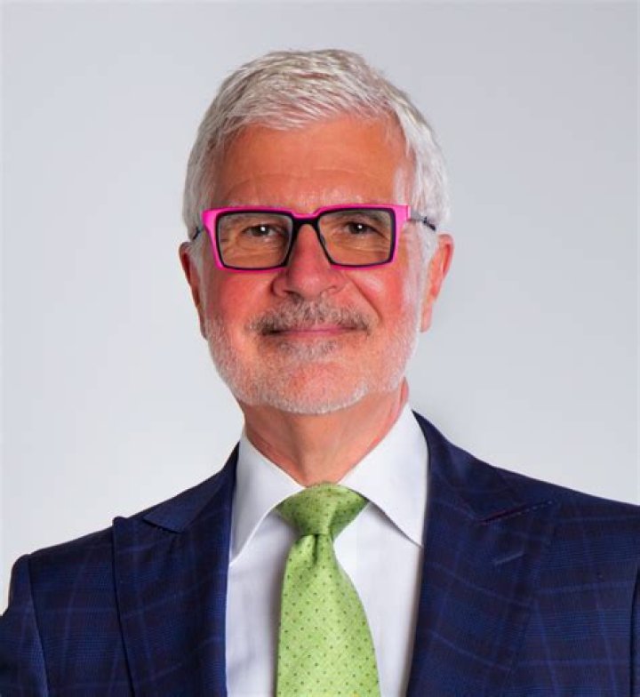 Dr. Steven Gundry Height, Weight, Net Worth, Age, Birthday, Wikipedia, Who, Instagram, Biography