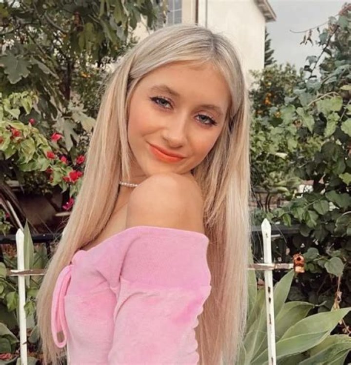 Elliana Walmsley Height, Weight, Net Worth, Age, Wiki, Who, Instagram, Biography