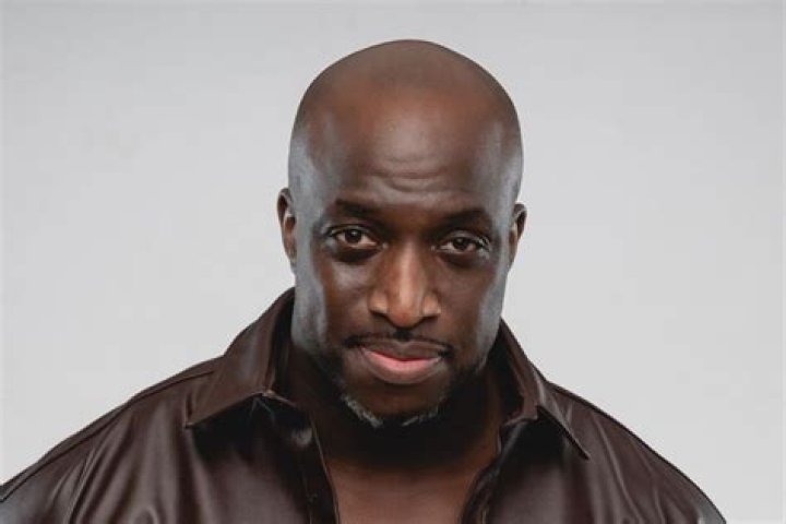 
Emmanuel Sonubi Height, Weight, Net Worth, Age, Birthday, Wikipedia, Who, Nationality, Biography 