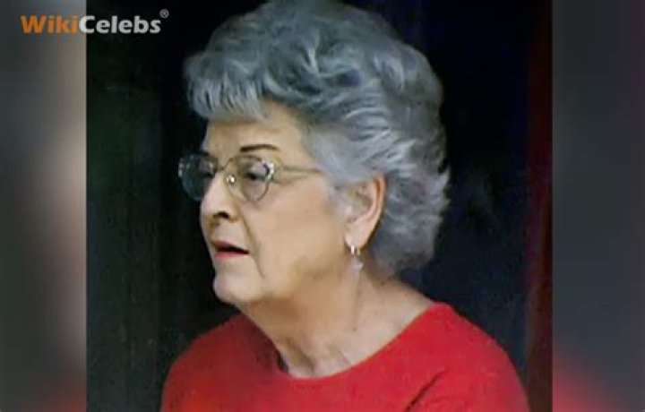 Grandma Great Height, Weight, Net Worth, Age, Birthday, Wikipedia, Who, Nationality, Biography
