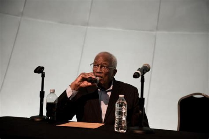 
Guion Bluford Height, Weight, Net Worth, Age, Birthday, Wikipedia, Who, Nationality, Biography 