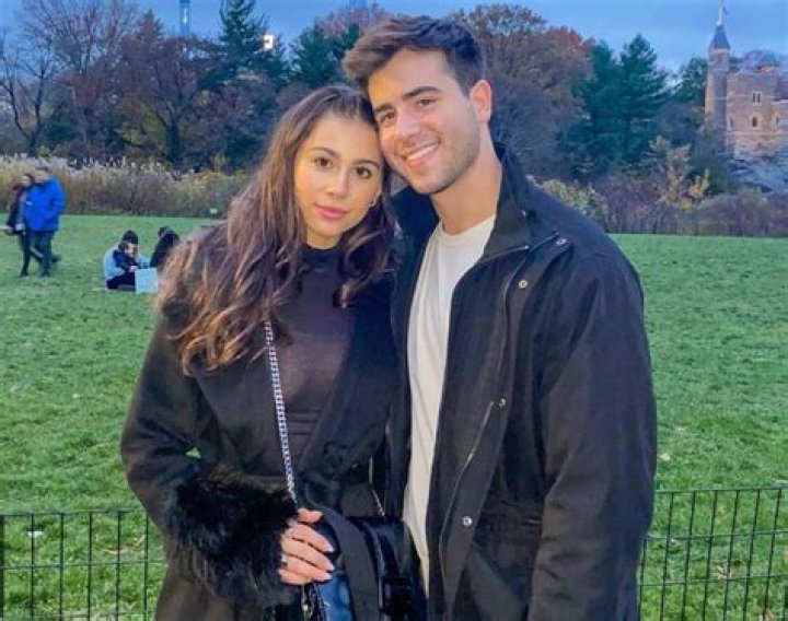 
How old is Adi Fishman? Wiki Bio, age, brother Tal, real name, girlfriend 