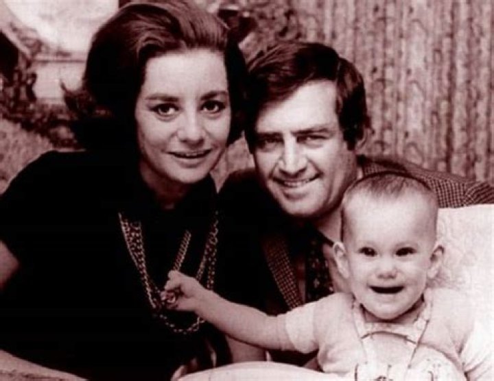 
Is Barbara Walters Married? How Many Times Has Barbara Walters Been Married? 