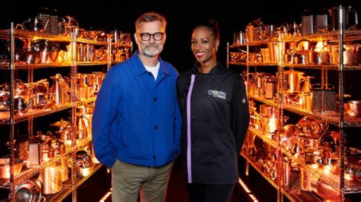 
Is Kelly Holmes Married? Cooking with the Stars 2022 – Husband And Family Life Explored 