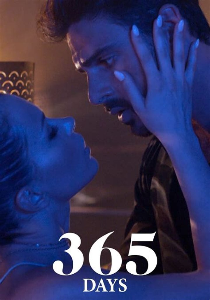 
Is Laura From 365 Days Married In Real Life? Meet Her Off-Screen Partner Łukasz Witt-Michałowski 