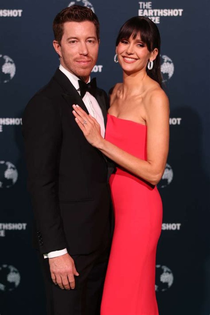 
Is Nina Dobrev Married? Know Nina Dobrev Age, Family, Bio, Height, Weight, And Movies 