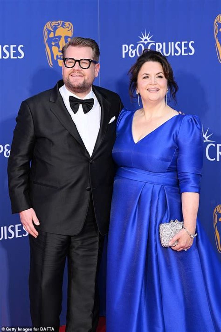 
Is Ruth Jones Pregnant? Weight Gain Husband And Children 