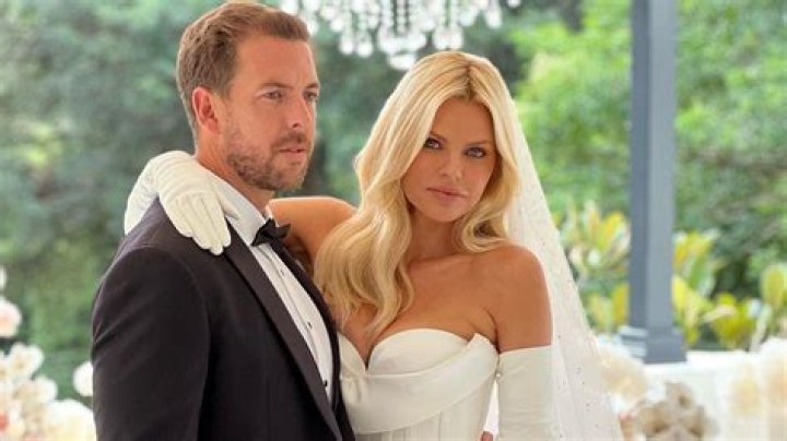 Is Sophie Monk Married? Sophie Monk Husband, Marriage, Age, And Family