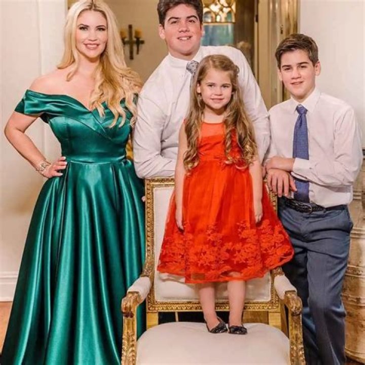
Is Tyrus Married? His Bio, Age, Wife, Ethnicity and Net worth 