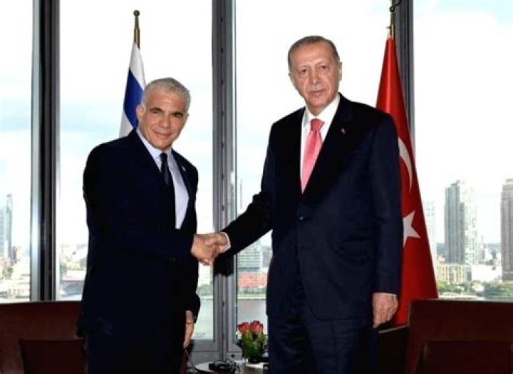 
Israeli, Turkish leaders meet for 1st time since 2008 