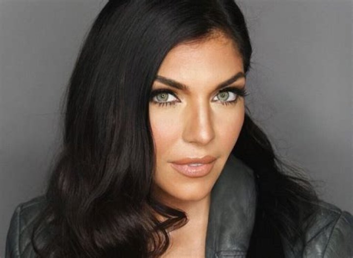 Janessa Lakhani Height, Weight, Net Worth, Age, Birthday, Wikipedia, Who, Nationality, Biography