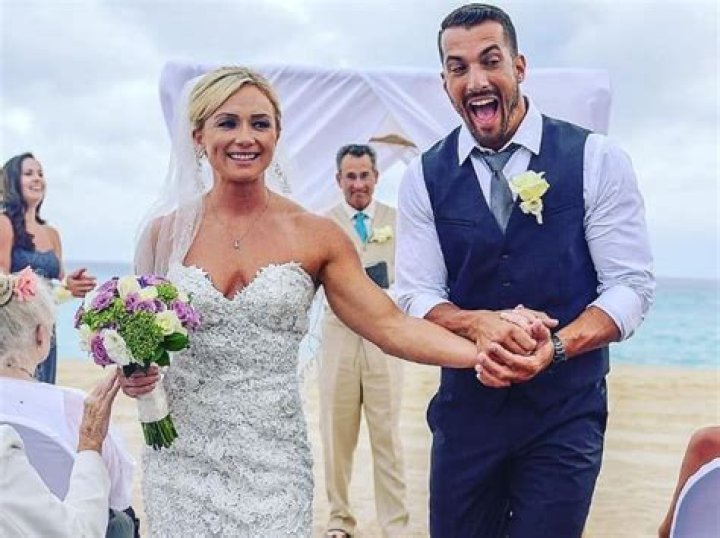 Joel Freeman is Married to Wife: Breanne Freeman. Kids.