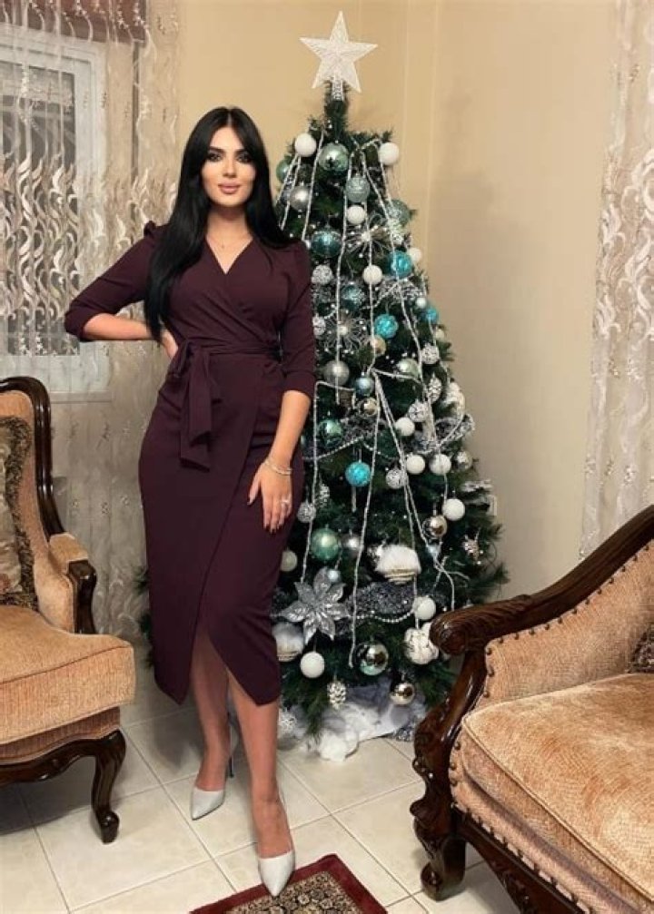 Lina Qishawi Height, Weight, Net Worth, Age, Birthday, Wikipedia, Who, Nationality, Biography