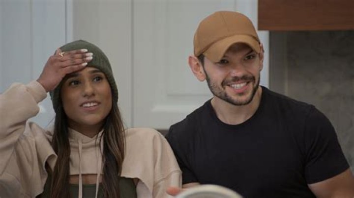 
‘Love Is Blind’ Star Deepti Shares What Ended Her Relationship With Kyle 