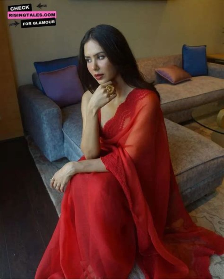 Madalsa Sharma Arshvir Kaur Bajwa Height, Weight, Net Worth, Age, Birthday, Wikipedia, Who, Instagram, Biography