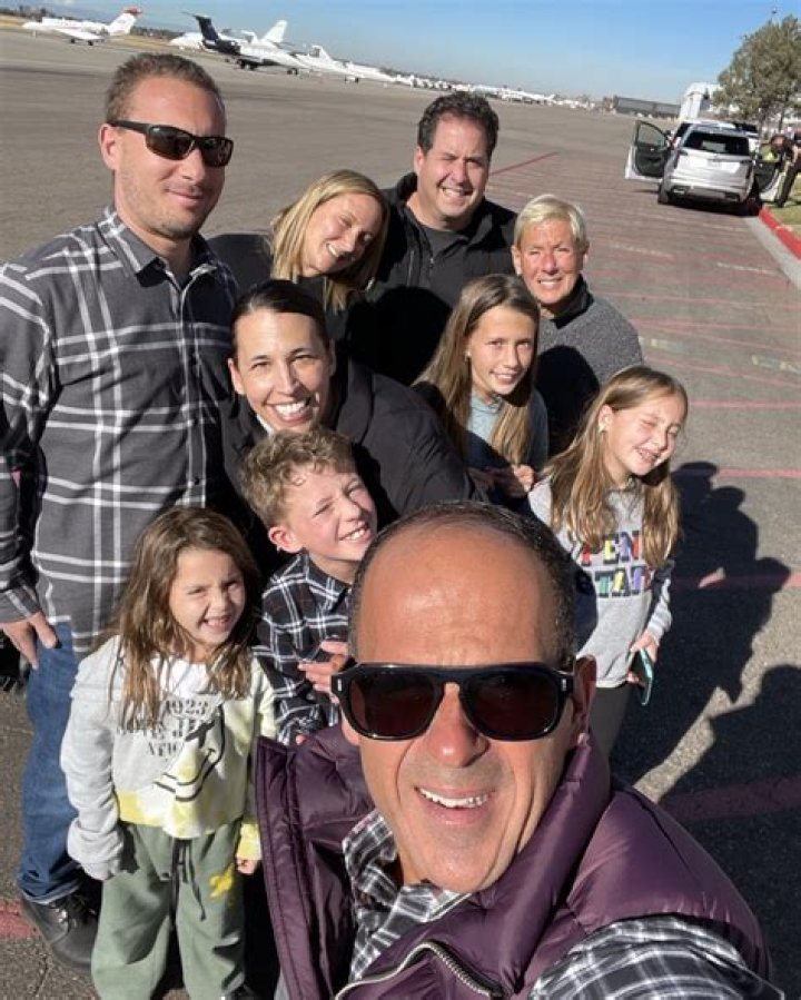 Marcus Lemonis Children: Father Leo Lemonis and Mother Sophia Lemonis Ages