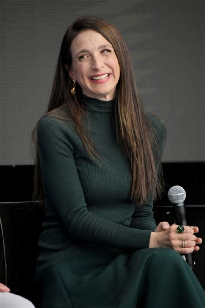
Maricarmen Marín Height, Weight, Net Worth, Age, Birthday, Wikipedia, Who, Nationality, Biography 