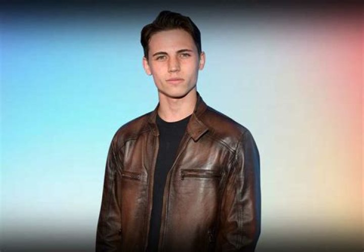 Nate Buchanan Height, Weight, Net Worth, Age, Birthday, Wikipedia, Who, Nationality, Biography