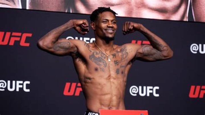 
Neil Magny Height, Weight, Net Worth, Age, Birthday, Wikipedia, Who, Nationality, Biography 