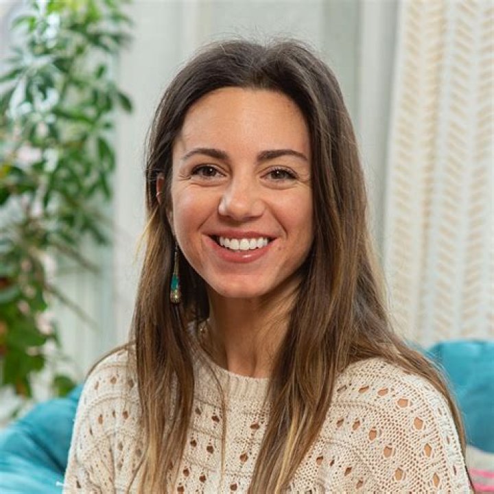 Nicole Ruffalo Height, Weight, Net Worth, Age, Birthday, Wikipedia, Who, Nationality, Biography
