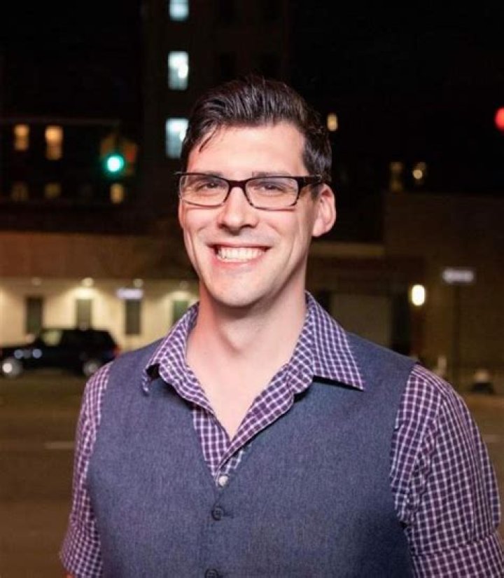 
Patrick J Loller Height, Weight, Net Worth, Age, Birthday, Wikipedia, Who, Nationality, Biography 