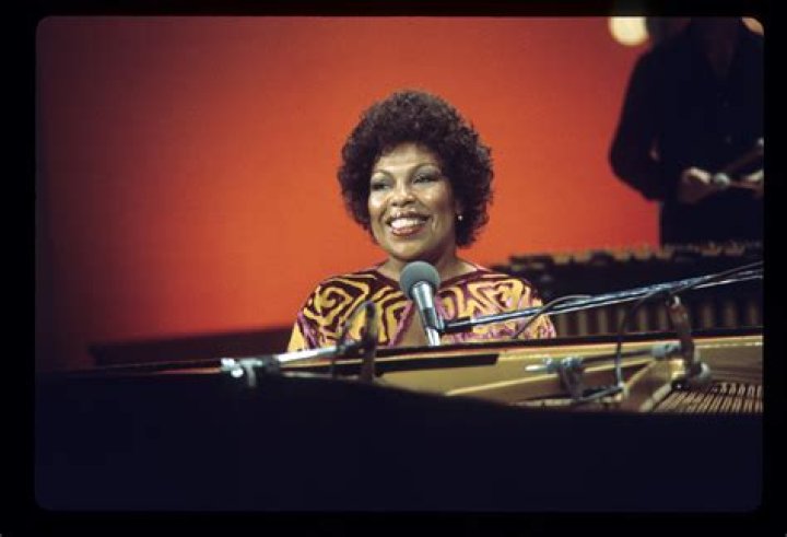 
Roberta Hall-McCarron Age, Birthday, Wikipedia, Who, Nationality, Biography 