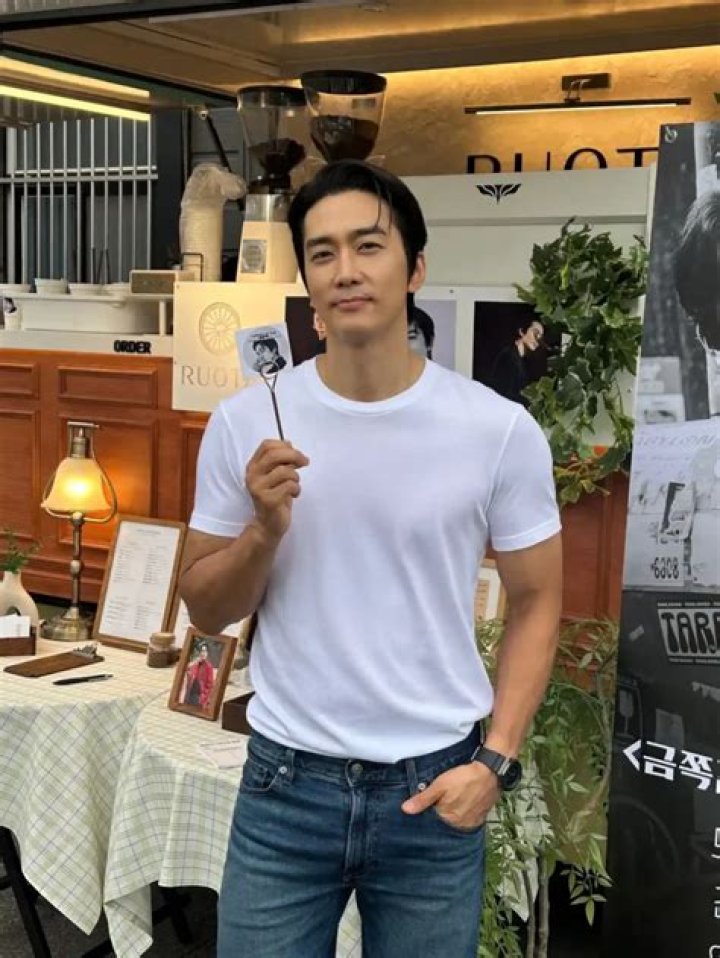 Song Seung-Heon Height, Weight, Net Worth, Age, Birthday, Wikipedia, Who, Nationality, Biography