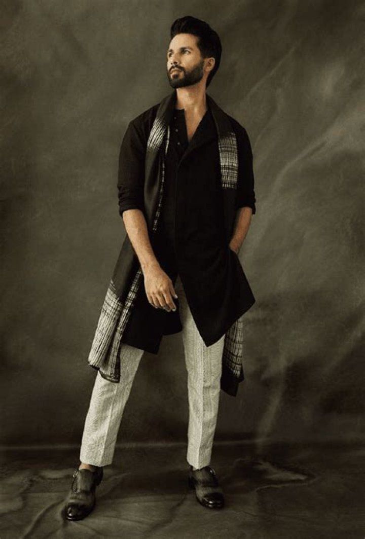 Tanishka Kapoor Height, Weight, Net Worth, Age, Birthday, Wikipedia, Who, Instagram, Biography