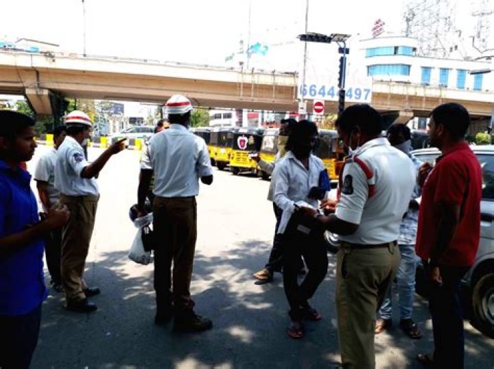 
Telangana Police officers paid over Rs 28 lakh in traffic fines 