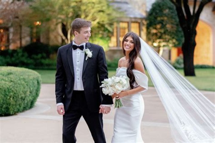 
The Bachelor Star Madison Prewett Got Engaged To Grant Troutt 
