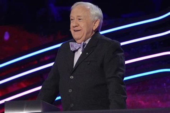 
‘The Masked Singer’ Pays Tribute to Leslie Jordan Ahead of His Final Appearance: ‘We Love You’ 
