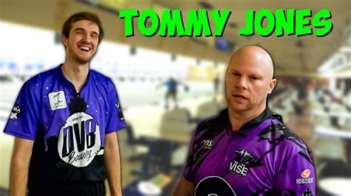 
Tommy Jones Bowler Height, Weight, Net Worth, Age, Birthday, Wikipedia, Who, Nationality, Biography 