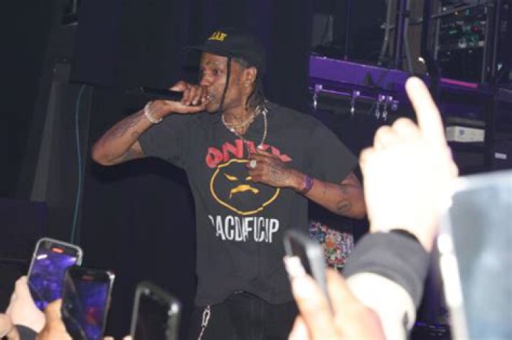 
Travis Scott Accused of Punching a Man and Causing $12K of Damage at NYC Nightclub 