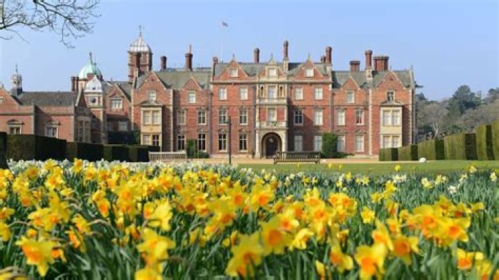 
Want to Feel Like Royalty? You Can Now Stay At A Home Owned by Queen Elizabeth 
