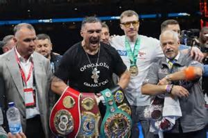 
What Is Oleksandr Usyk Religion -Is He Christian Or Muslim Or Jewish? Ethnicity And Net Worth 